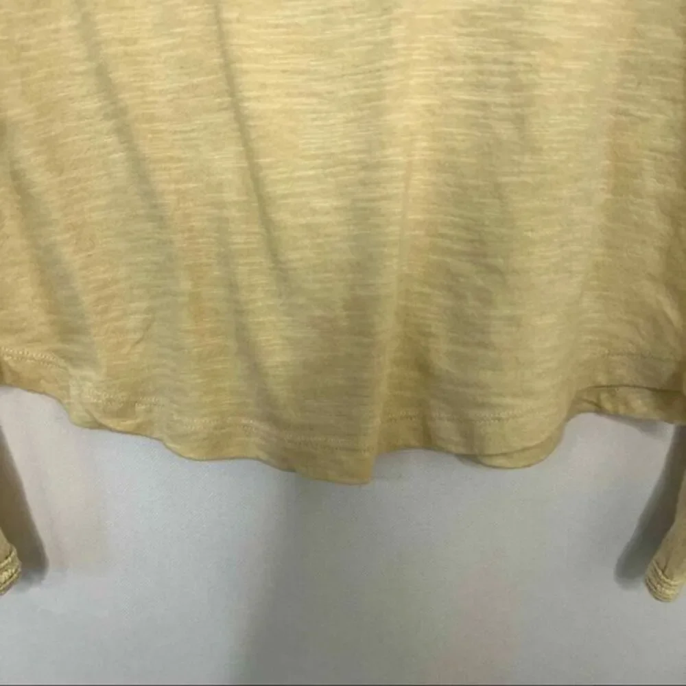 We The‎ Free Womens Small Top Beige Long Sleeve with Lace Cuff Detail Boho Chic - Picture 8 of 8